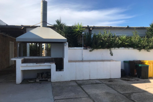 Cocina exterior de la finca