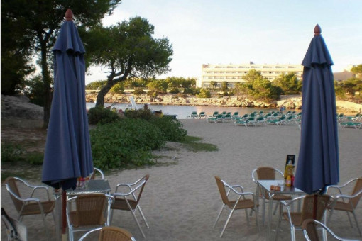 Restaurante en primera línea del mar en Port des Torrent